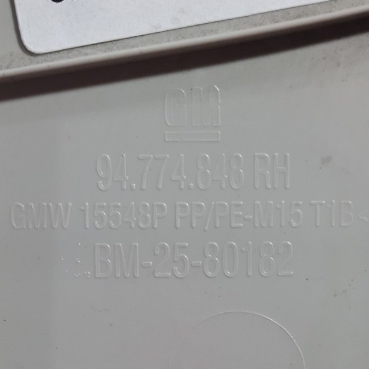 Moldura Coluna Traseira Direita Gm Cobalt Ltz 2017 7