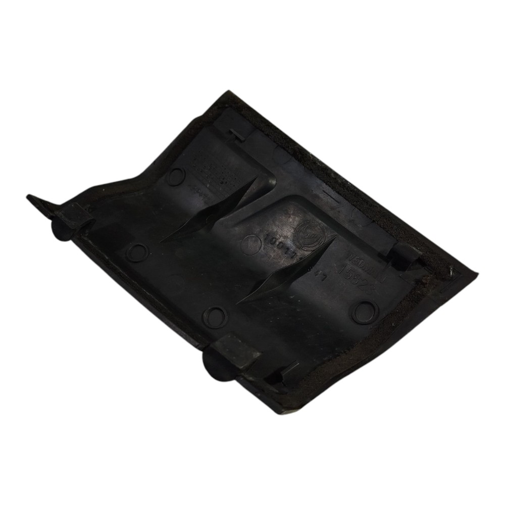 Moldura Acabamento Churrasqueira Fiat Idea Elx 2006 17