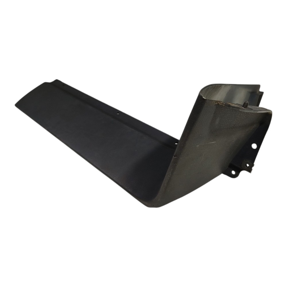 Acabamento Inferior Direito Painel Vw Polo Sedan 2003 2004 9