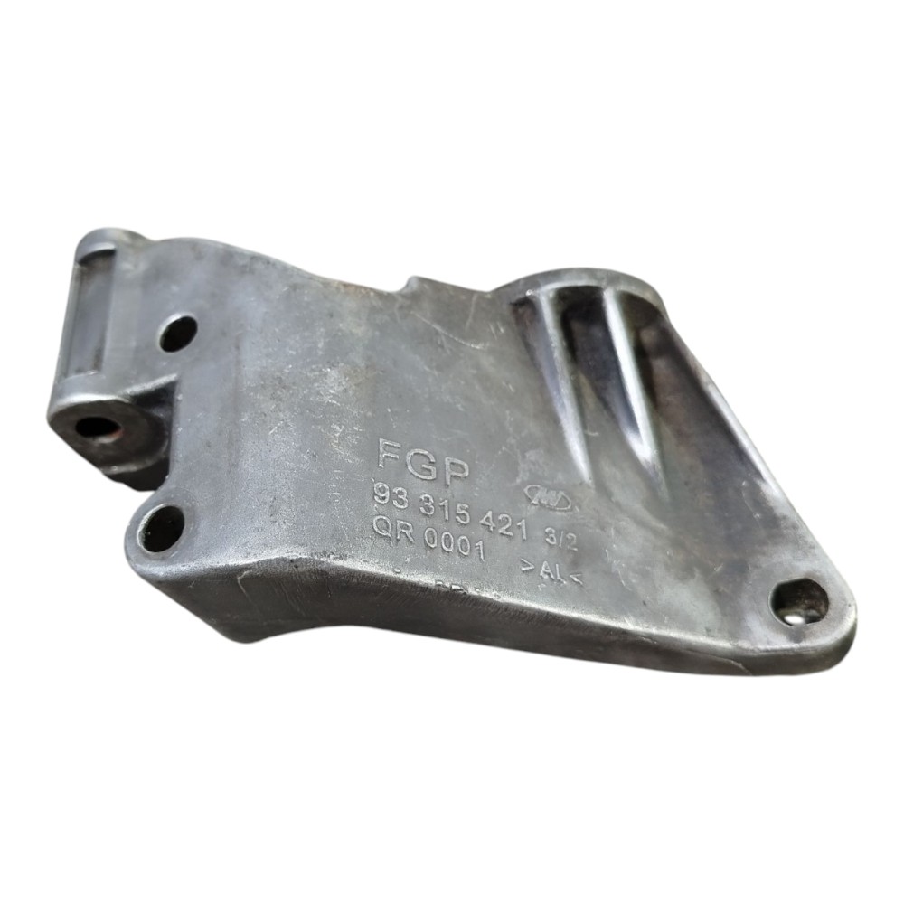 Suporte Alternador Gm Chevrolet Corsa Montana 2004 2012