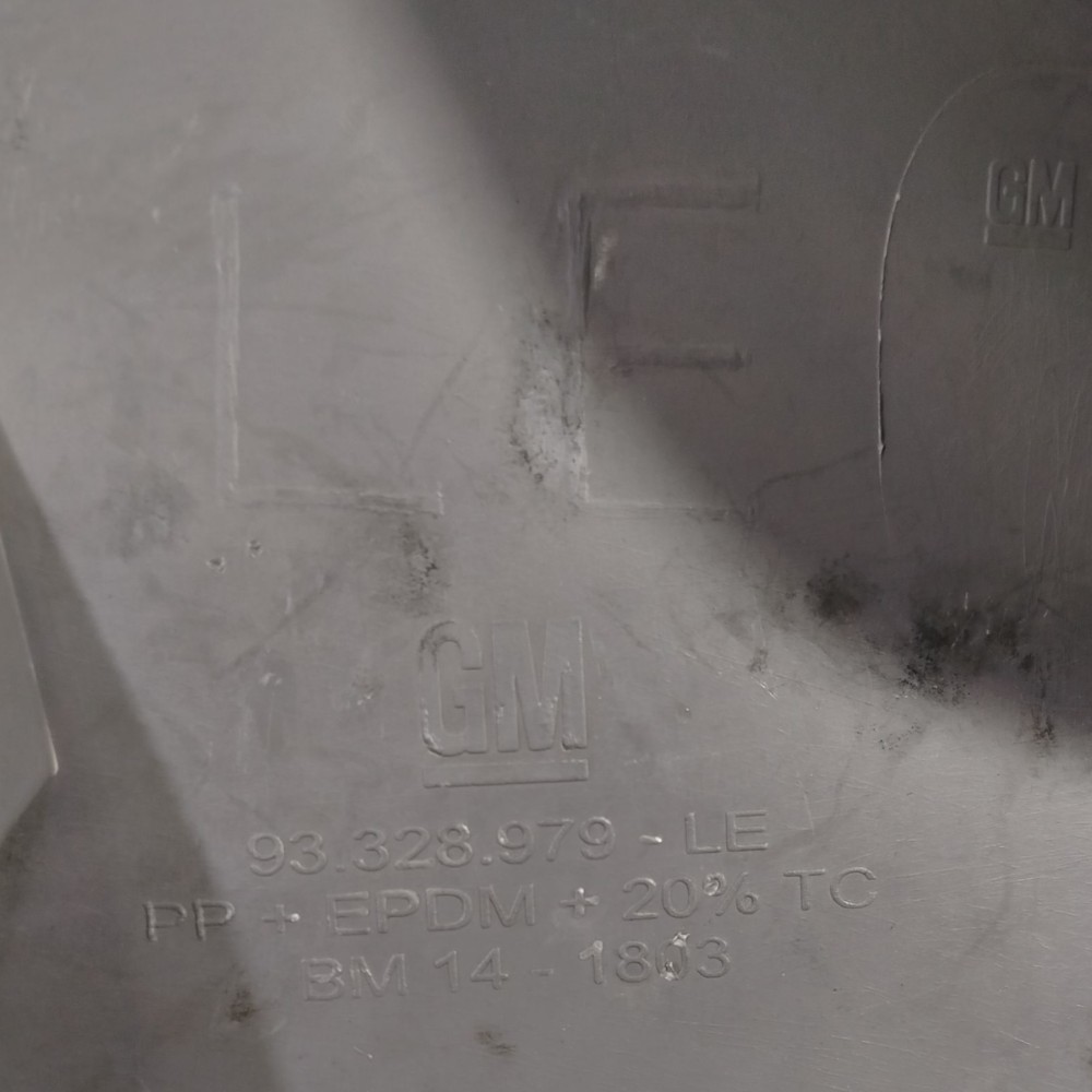 Acabamento Soleira Porta Dianteira Esquerda Gm Astra 2002 9