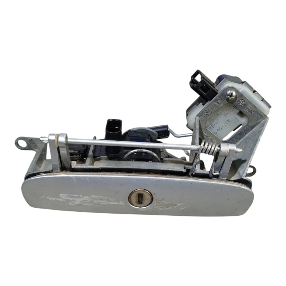 Maçaneta Tampa Traseira Vw Polo 2004 2014 Hatch