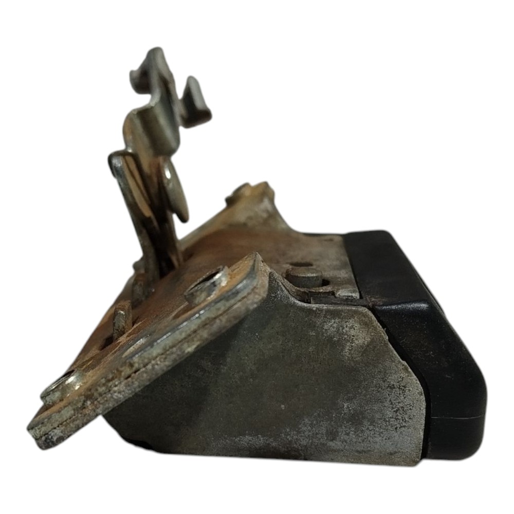 Fechadura Porta Malas Gm Chevrolet Zafira 2.0 Aut. 2012 11
