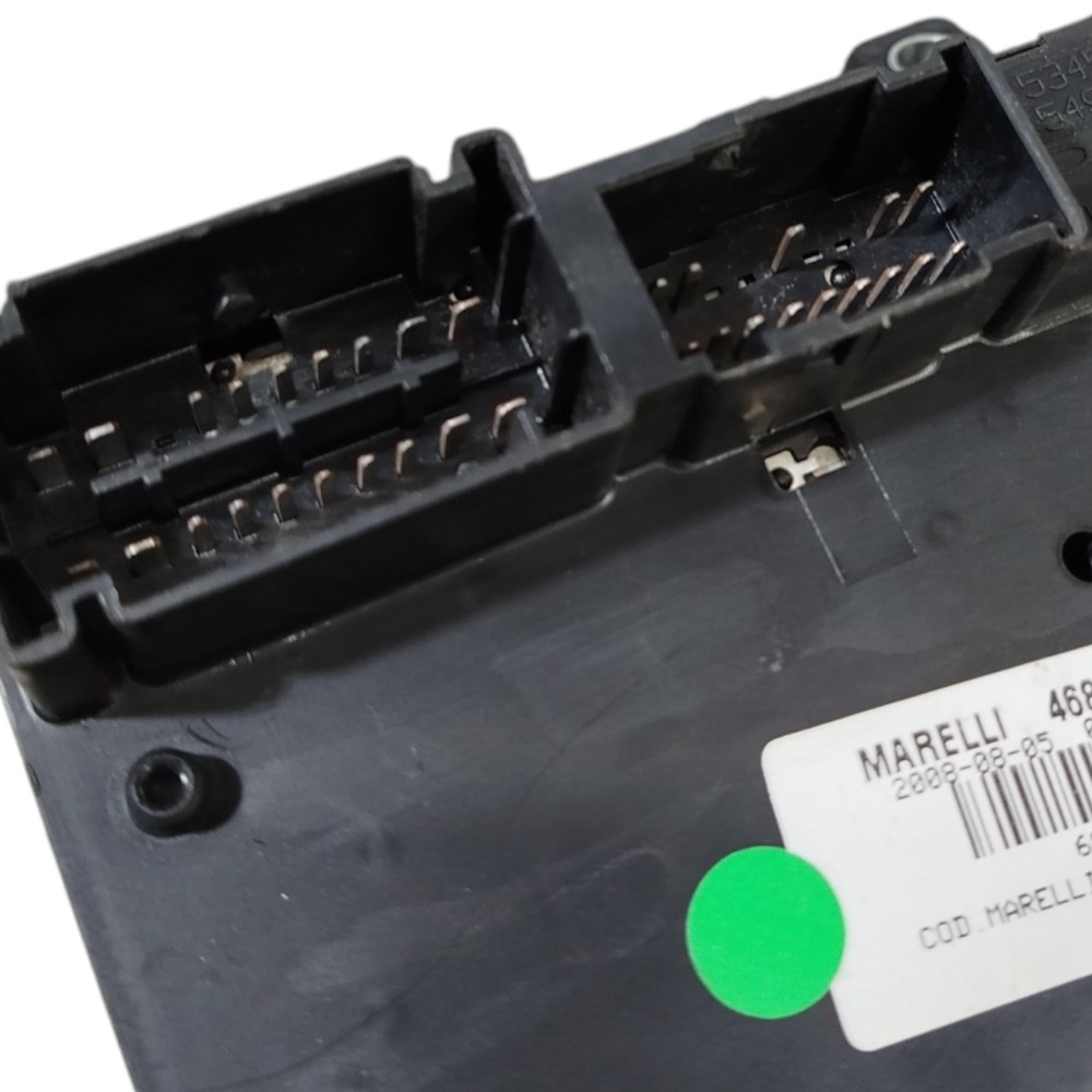 Caixa Fusíveis Interna Fiat Doblo Adventure 2008 15