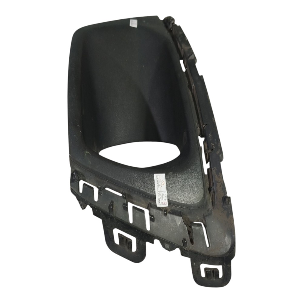 Moldura Farol Milha Direito Gm Cobalt Ltz 2017 Avaria 7