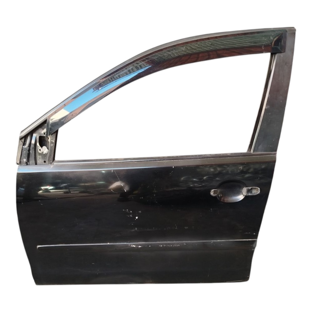 Porta Dianteira Esquerda Vw Polo Sedan 2003 2004 Dianteira Esquerda 1