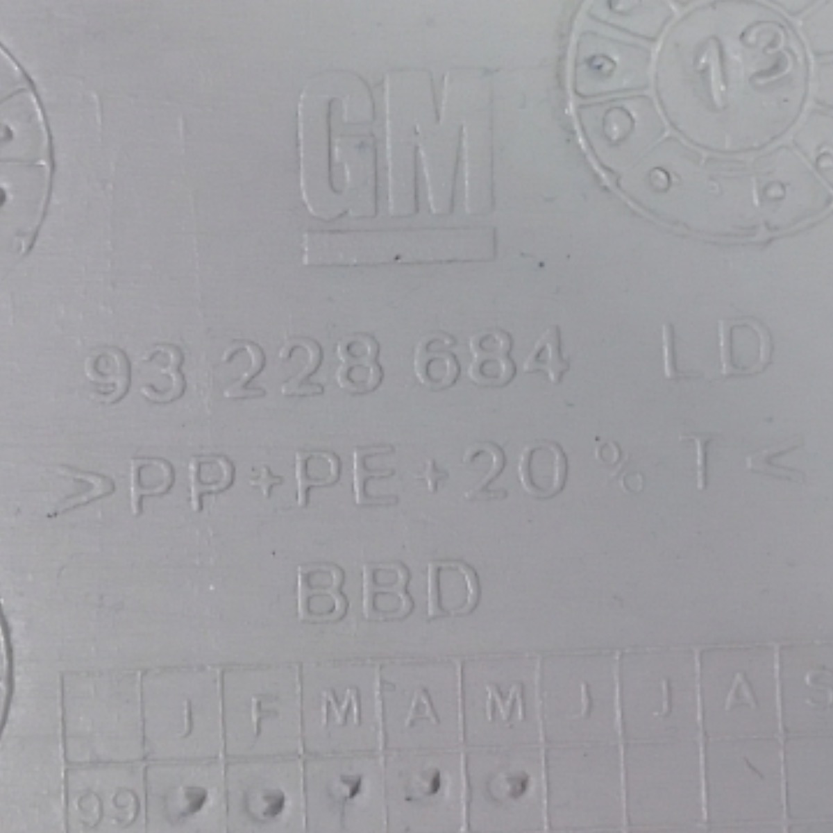 Acabamento Superior Coluna C Direito Gm Corsa Classic 2016 6