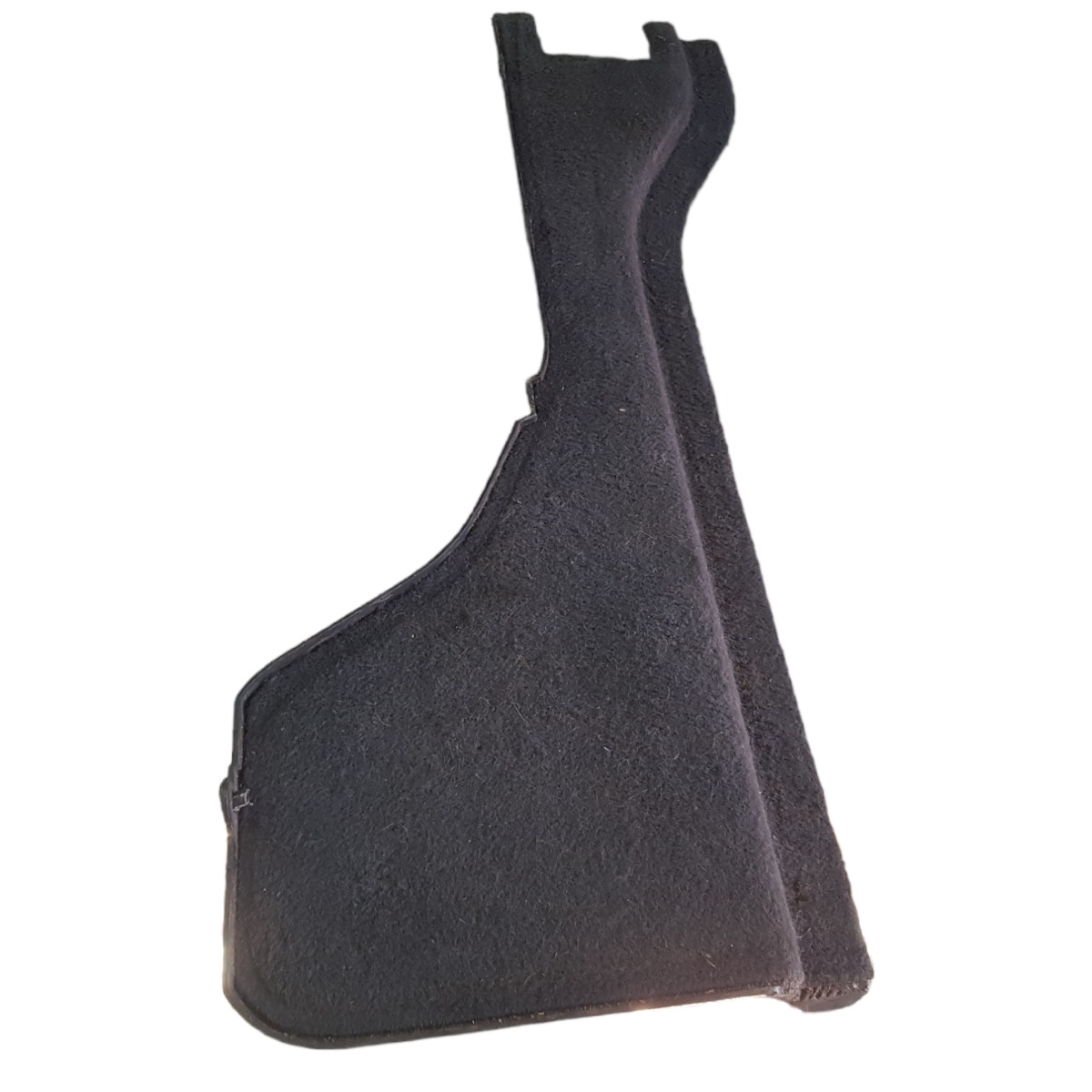 Moldura Inferior Esquerdo Porta Malas Nissan Tiida 2008 3
