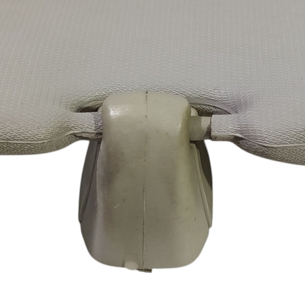 Quebra Sol Direito Fiat Idea Elx 2006 13