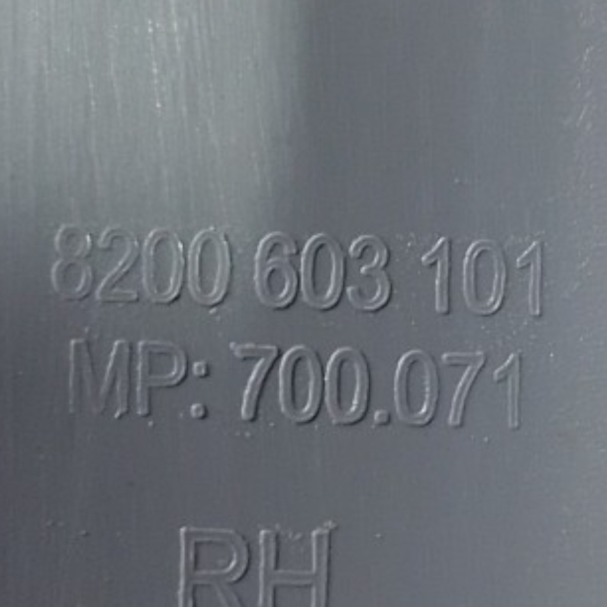 Acabamento Coluna Parabrisa Direito Renault Logan 2010 6