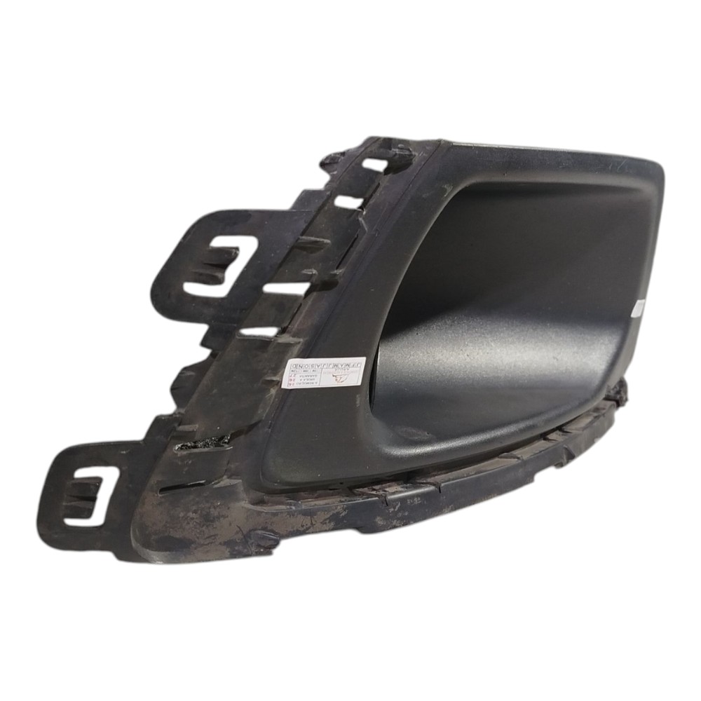 Moldura Farol Milha Direito Gm Cobalt Ltz 2017 Avaria 5