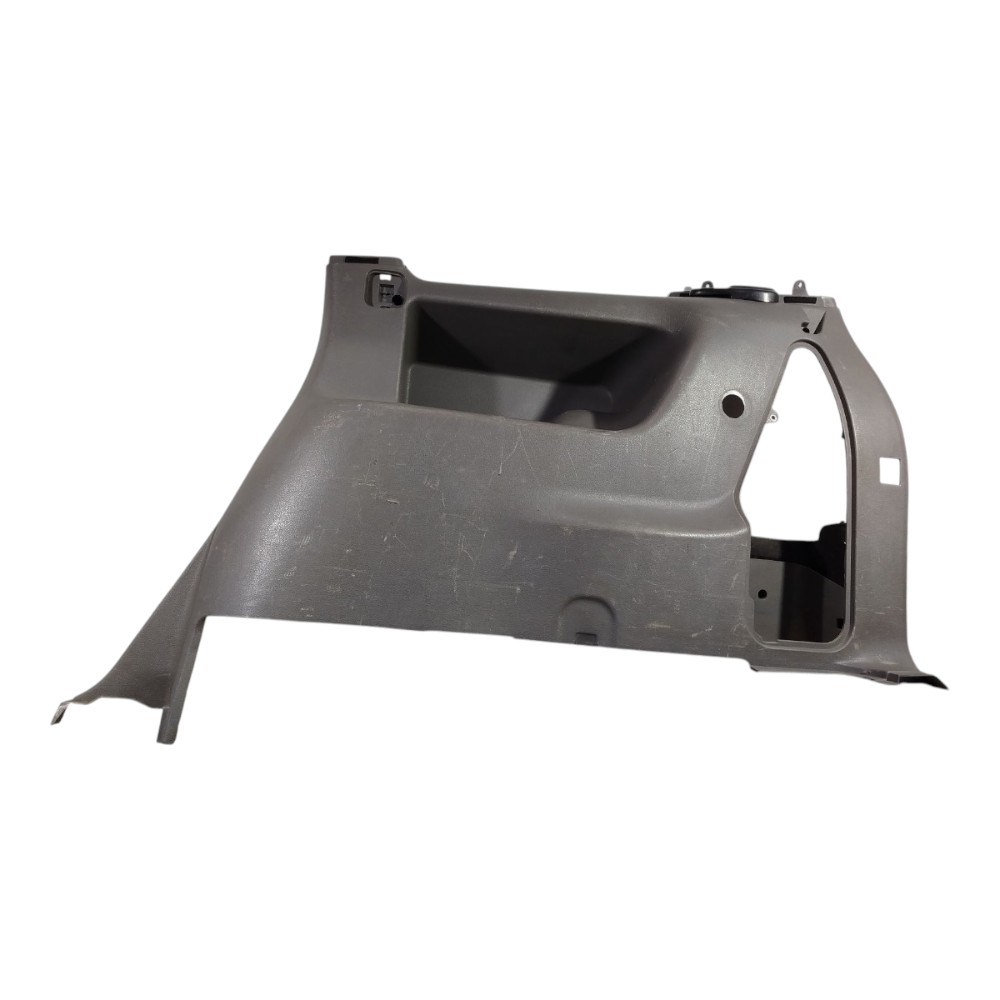 Acabamento Moldura Direita Porta Malas Gm Zafira 2009 2010