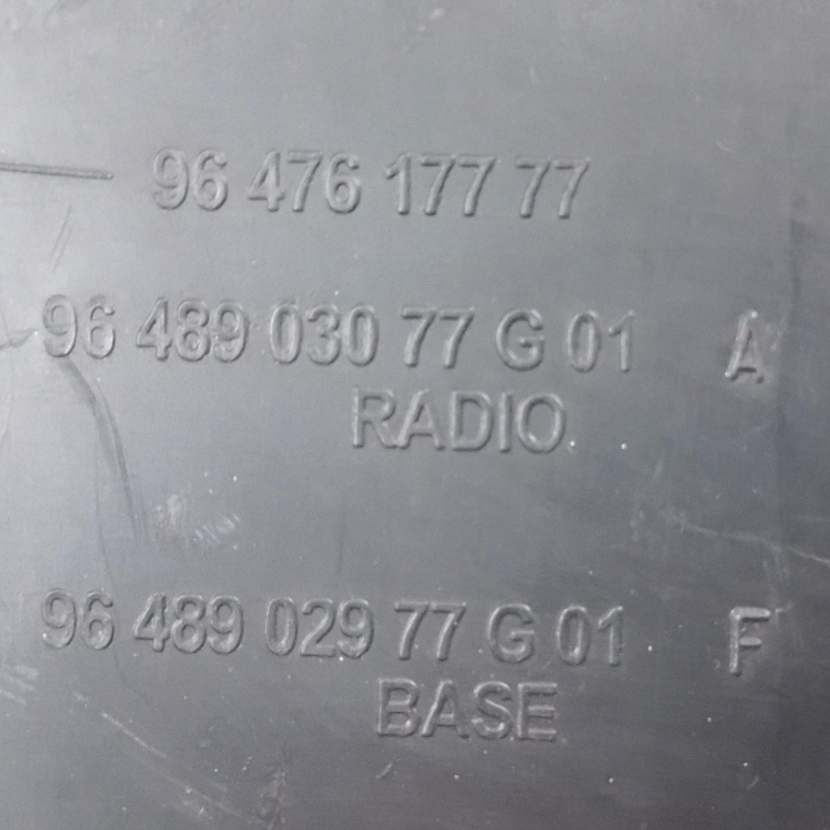 Acabamento Moldura Capa Chave Seta Peugeot 207 2010 19