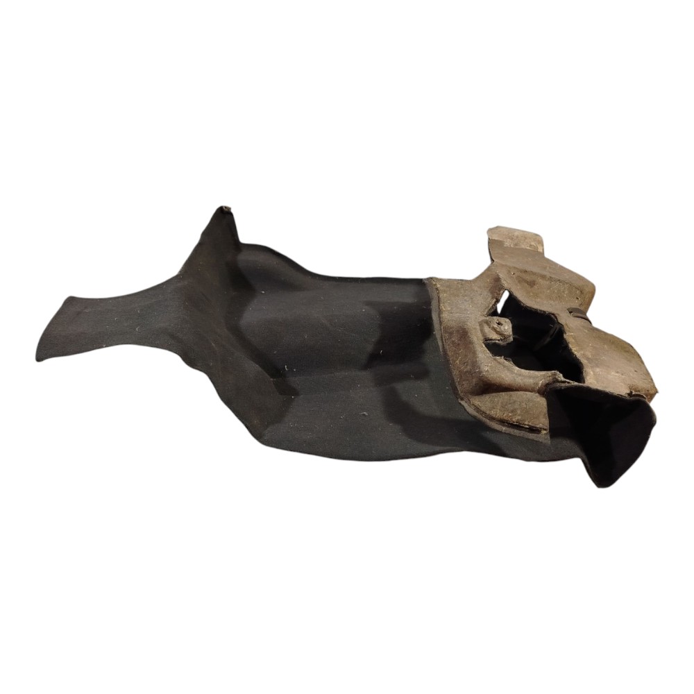 Forro Carpete Traseiro Lateral Esquerdo Gm Astra 2001 Hatch