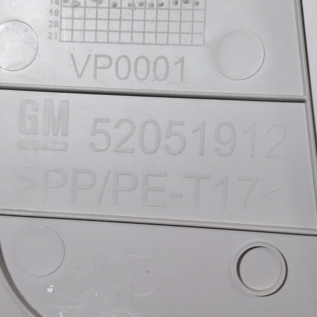 Acabamento Superior Coluna B Direito Gm Onix Lt 2018 2019 13