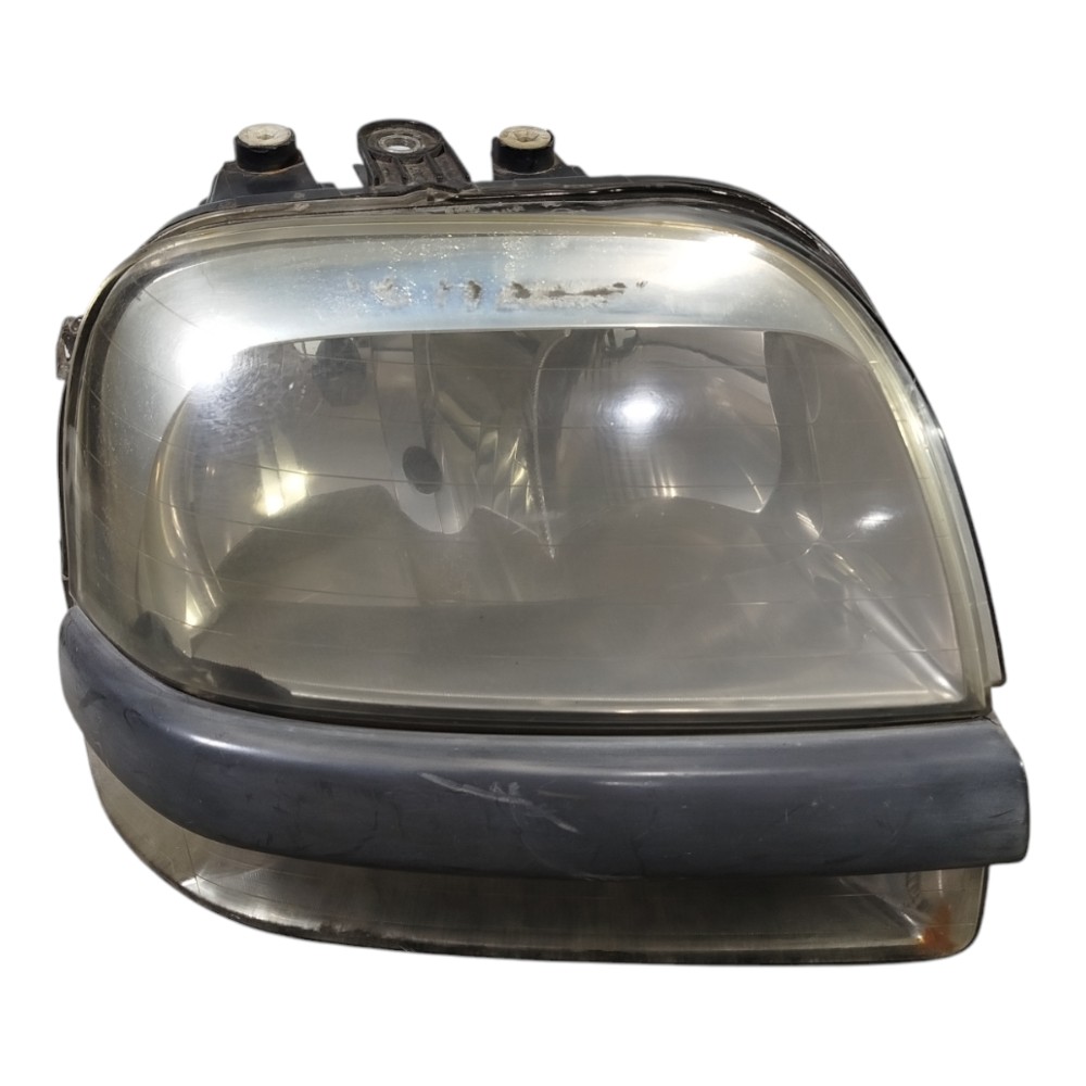 Farol Direito Fiat Doblo 2008 Detalhes