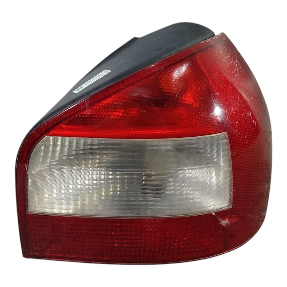 Lanterna Direita Audi A3 2001 Avaria Direito/passageiro