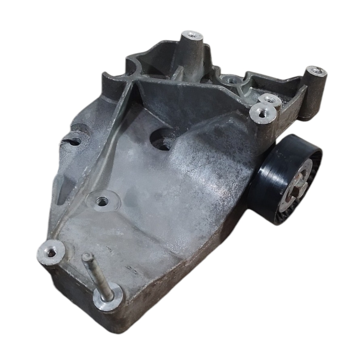 Suporte Compressor Ar Condicionado Gm Onix 2017 3