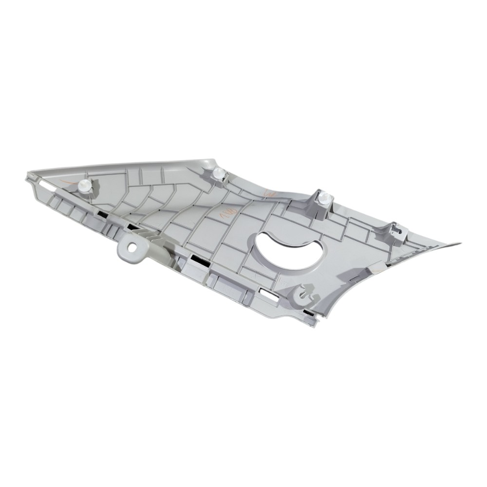 Moldura Coluna Traseira Direita Hyundai Hb20 Hatch 2020 2024 11
