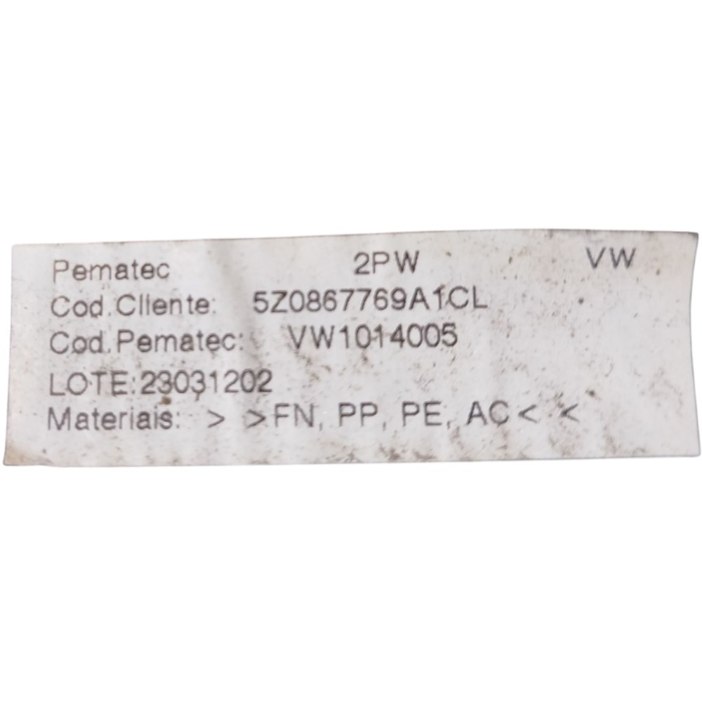 Tampão Bagageiro Volkswagen Fox 2010 9