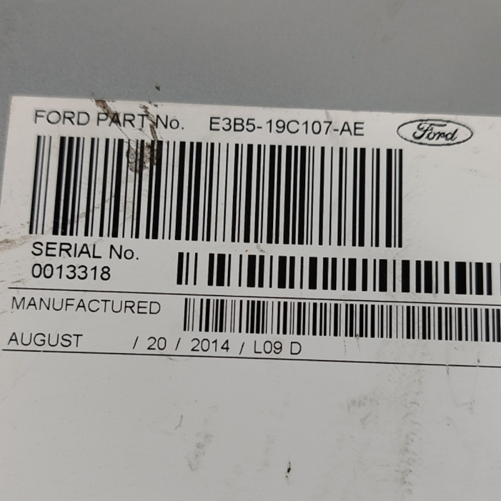 Kit Radio Ford Ka  Sedan 2015 10