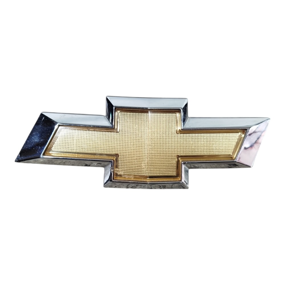 Emblema Grade Dianteiro Gm Chevrolet Prisma 2013 2016