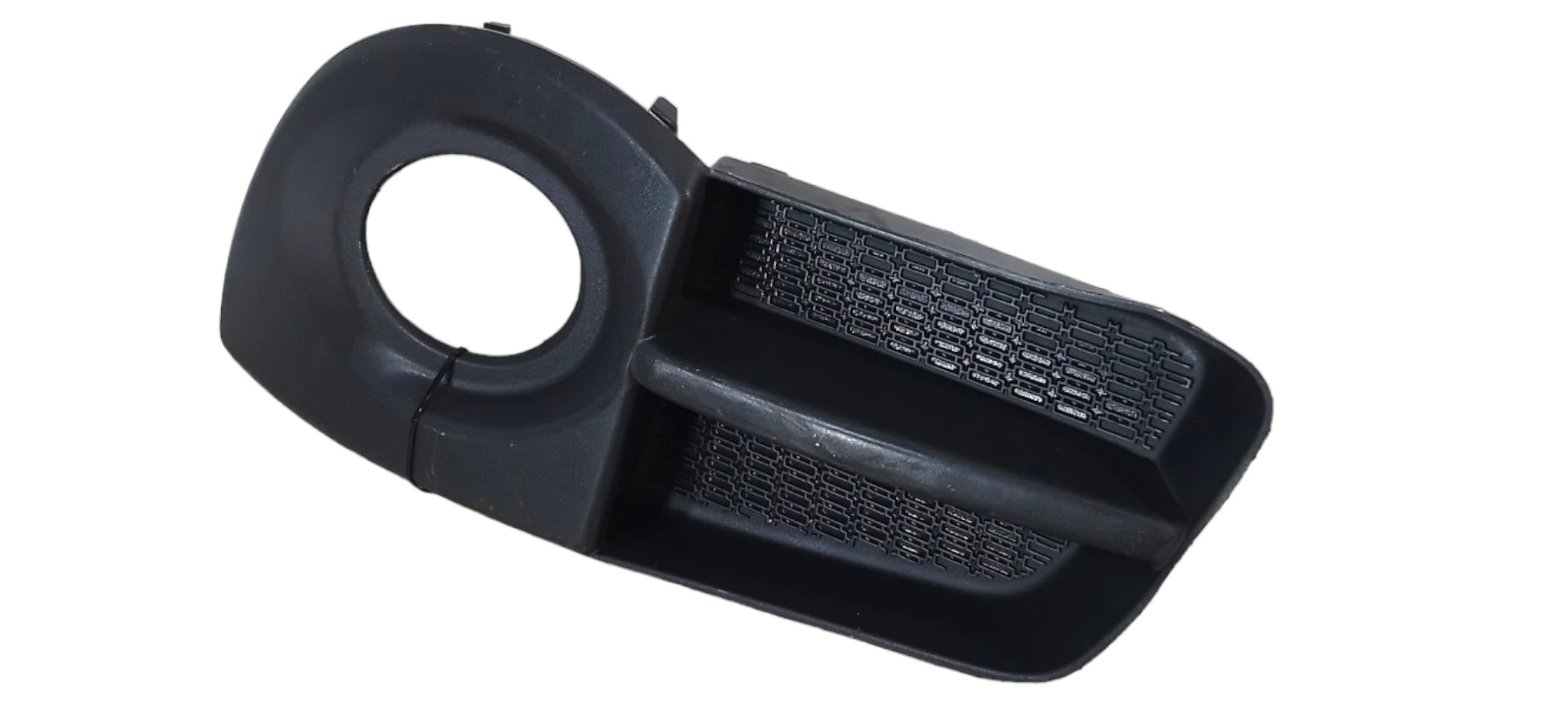 Moldura Farol Milha Esquerdo Gm Montana 2019 Esquerdo 5