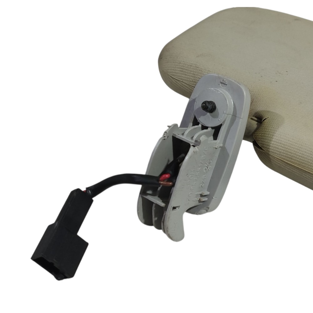 Quebra Sol Esquerdo Volkswagen Polo Sedan 2003 2004 17