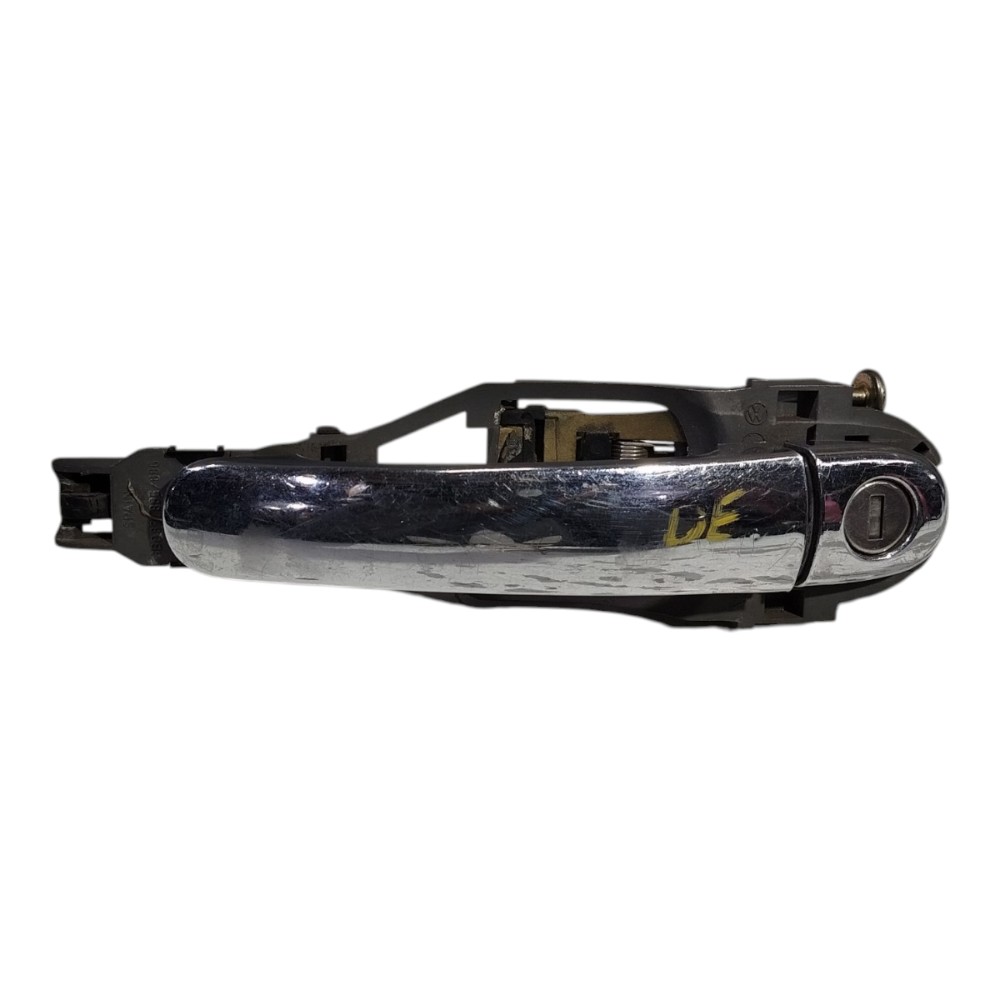 Maçaneta Externa Dianteira Esquerda Vw Polo Sedan 2003 2004 Dianteira