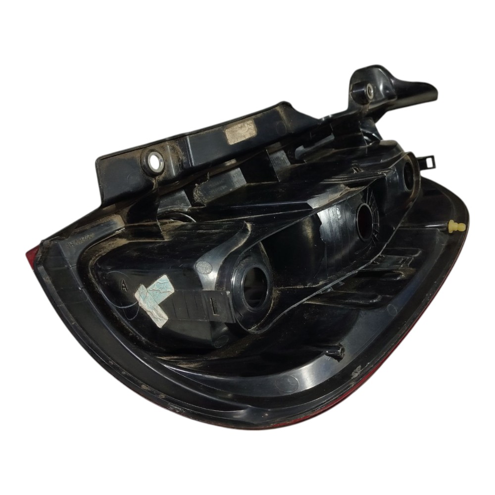 Lanterna Esquerda Fiat Uno 2012 2013 2014 2015 2016 Esquerdo/motorista 17