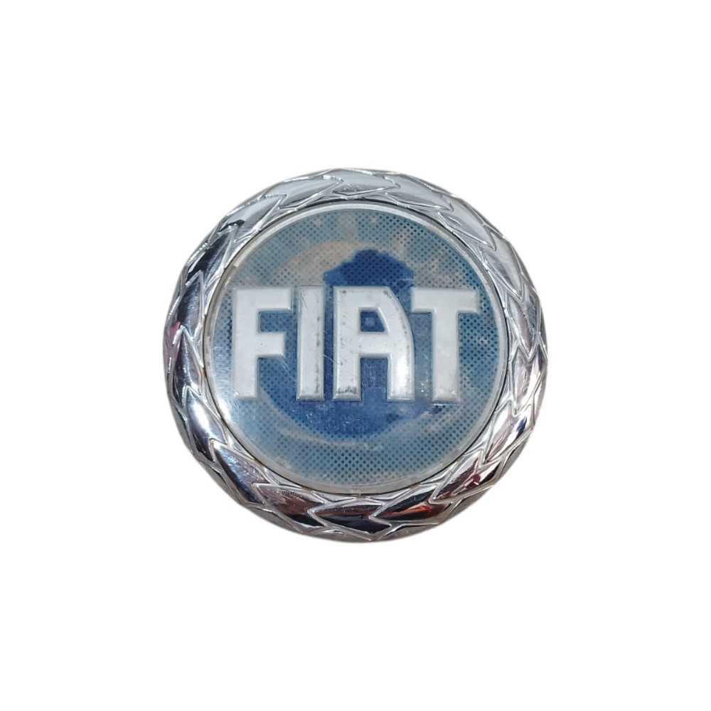 Emblema Fiat Palio 2002 1
