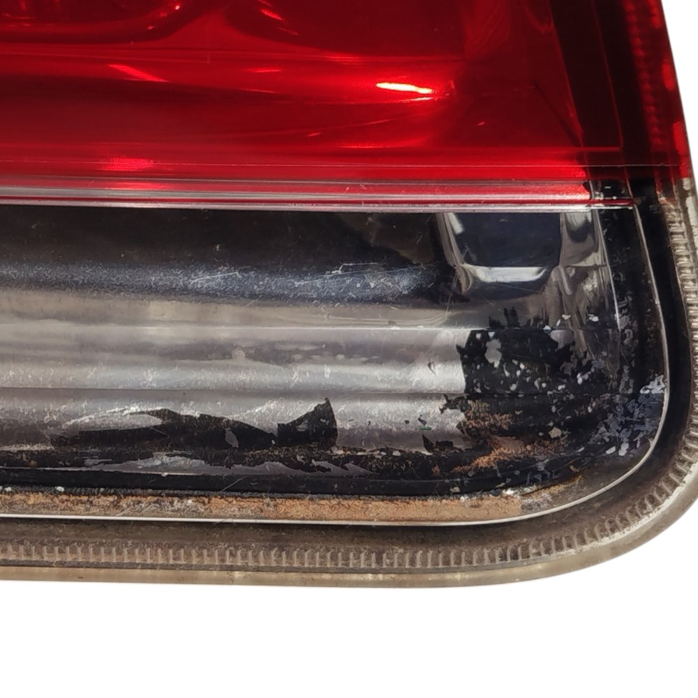 Lanterna Esquerda Tampa Traseira Fiat Siena 2011 Esquerdo/motorista 15