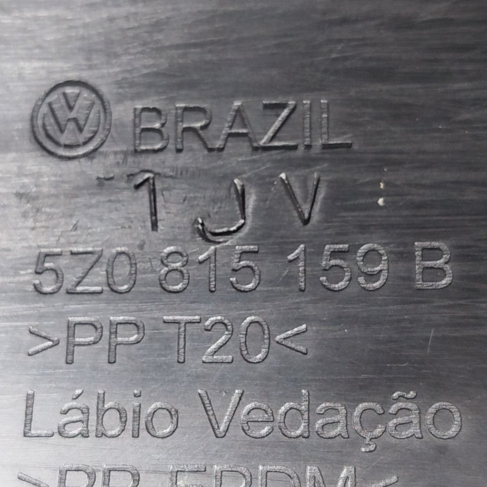 Cobertura Capa Entrada Ar Volkswagen Fox 2012 2013 17