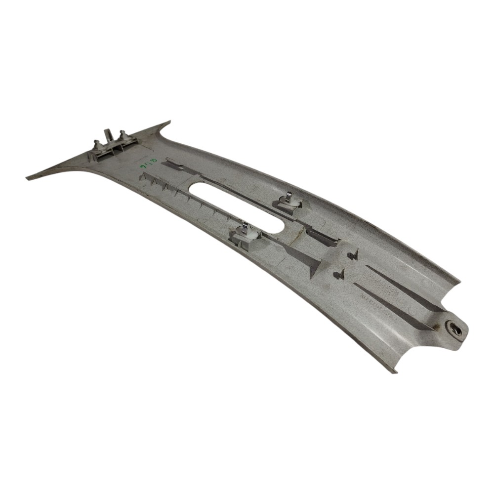 Moldura Acabamento Coluna B Direita Fiat Idea Elx 2006 13