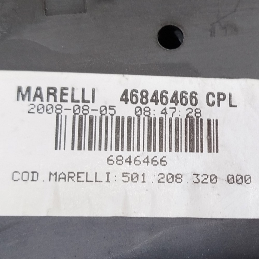 Caixa Fusíveis Interna Fiat Doblo Adventure 2008 19