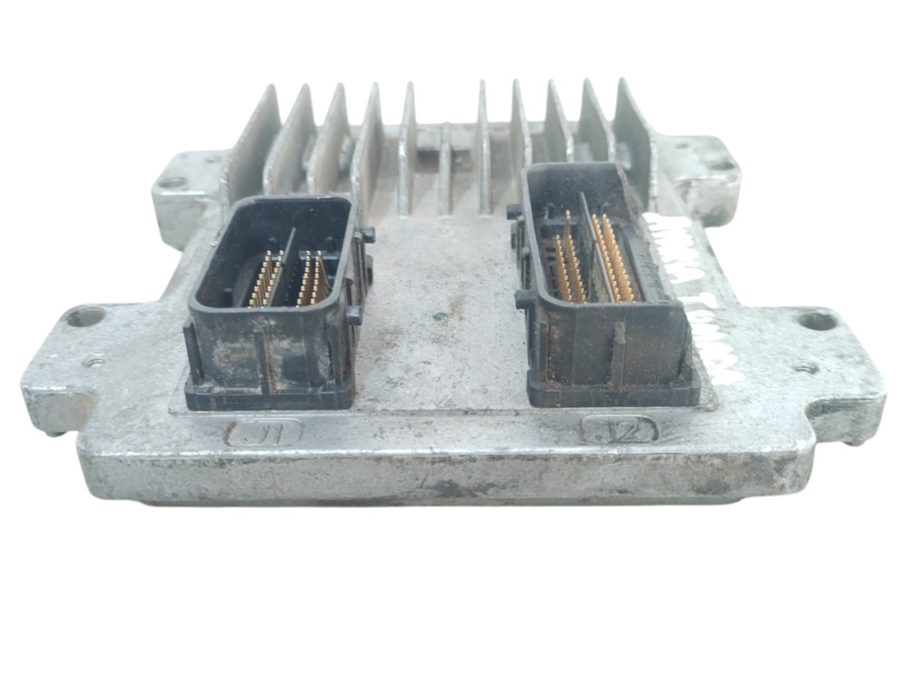 Módulo injeção eletrônica spin 1.8 2015 12657461 c avaria 7