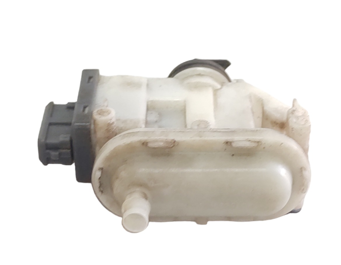 Trava Fechadura Vácuo Pneumática Tras Direita Passat 94 A97 5