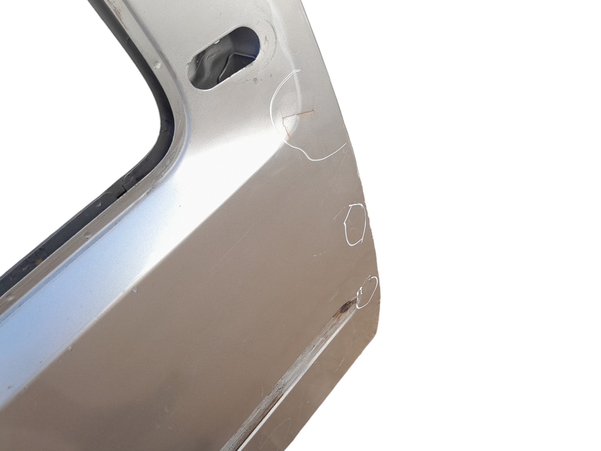 Porta Dianteira Direita Fiat Doblo Para Recuperar  Dianteira Direito Prata 2