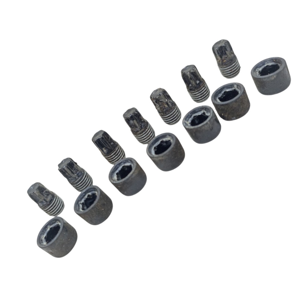 Kit Parafusos De Portas Up 2014 2015 2016 2017 A 2020 7uni.. Preto