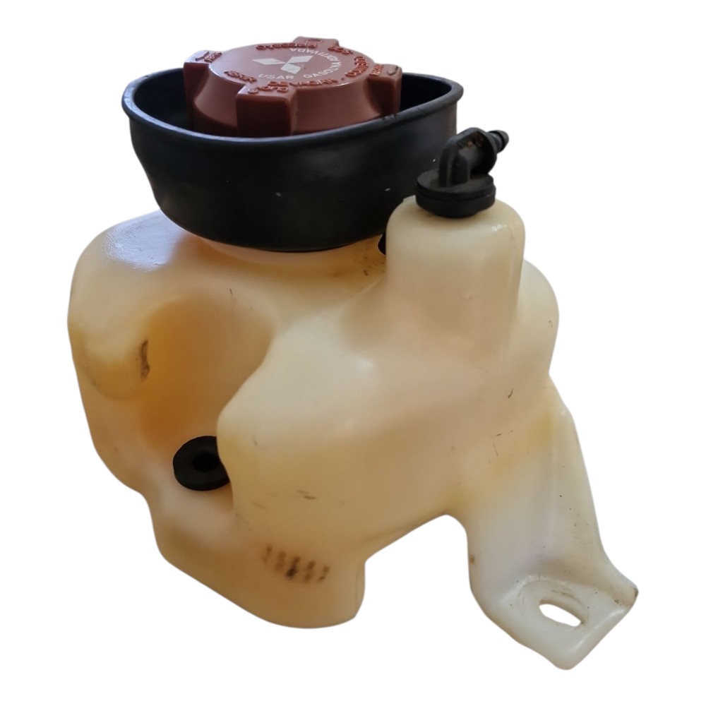 Reservatório Partida Frio Pajero Tr4 2.0 2003 2004 A 2008