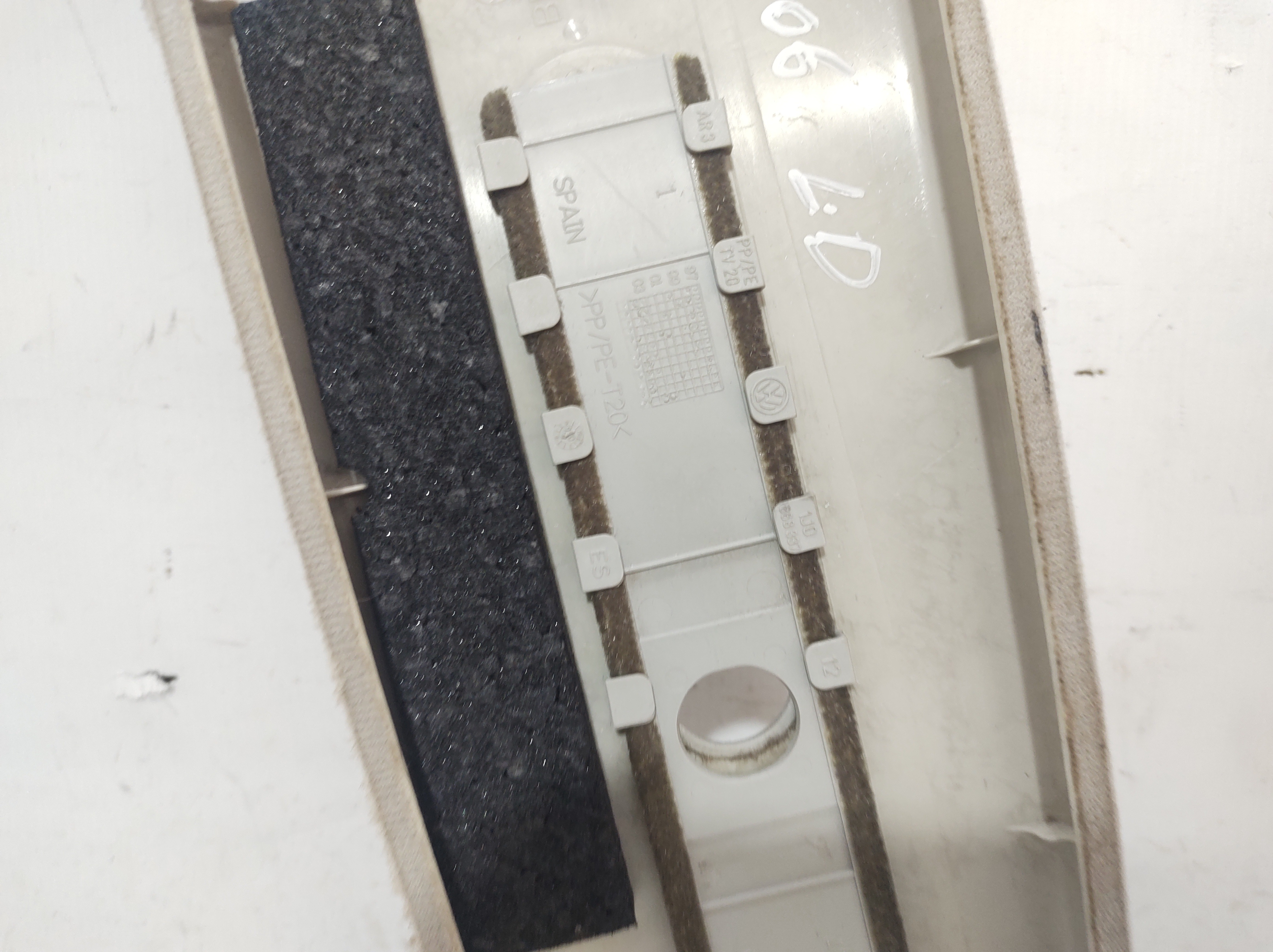 Moldura Coluna Central Direita Golf 99 A 6 1j4867244c 7