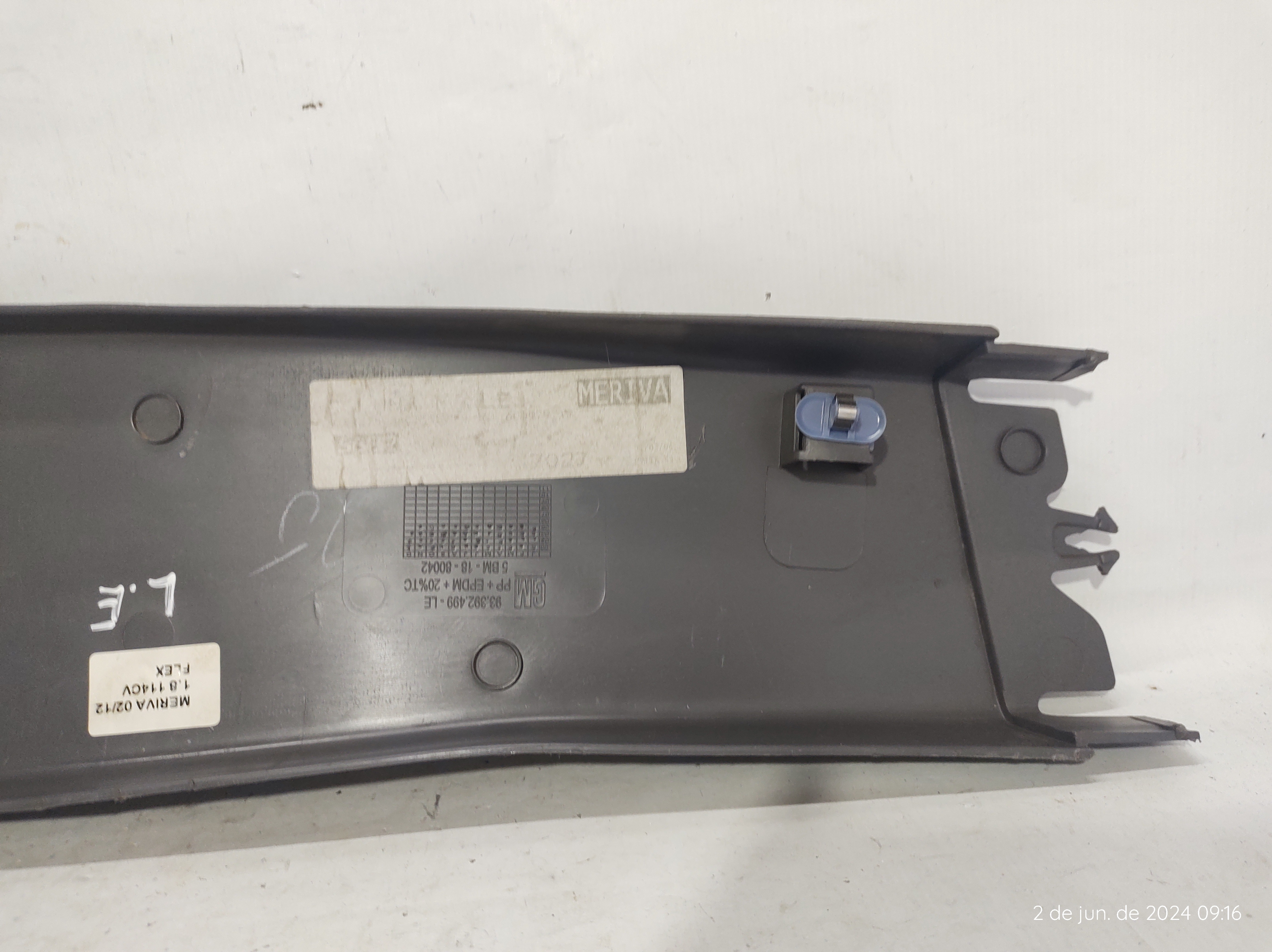 Moldura Esquerda Coluna Central Meriva 2 A 12 93392499 7