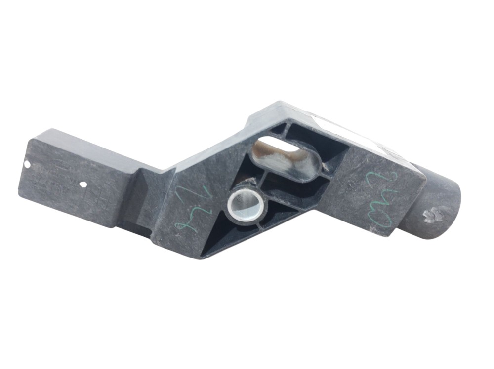 Suporte Para-choque Dianteiro Direito  Ford Ka 2014 A 2018 2