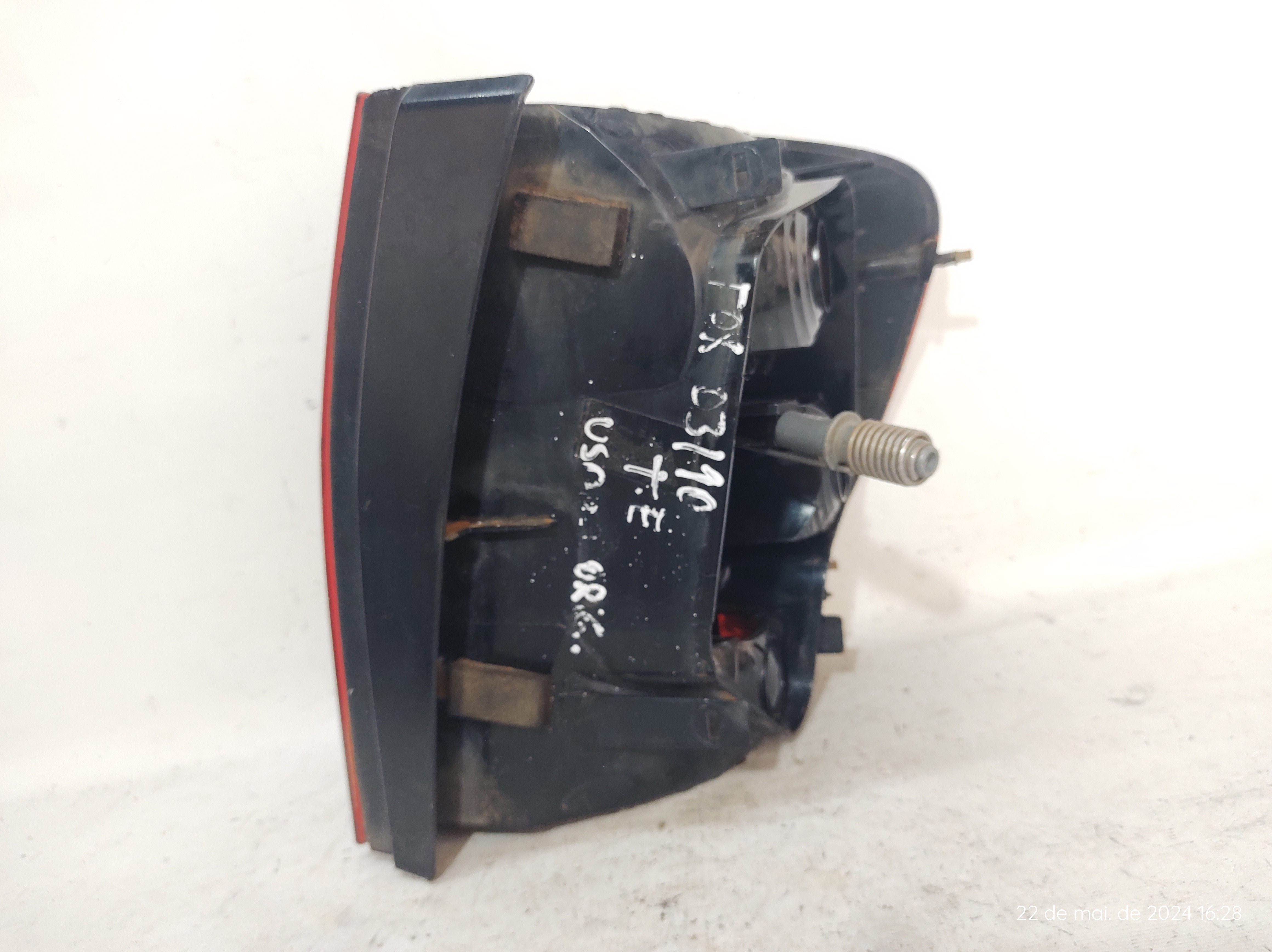 Lanterna Traseira Esquerda Fox 03 A 10 5z0945095 Original  Esquerdo Vermelho 4