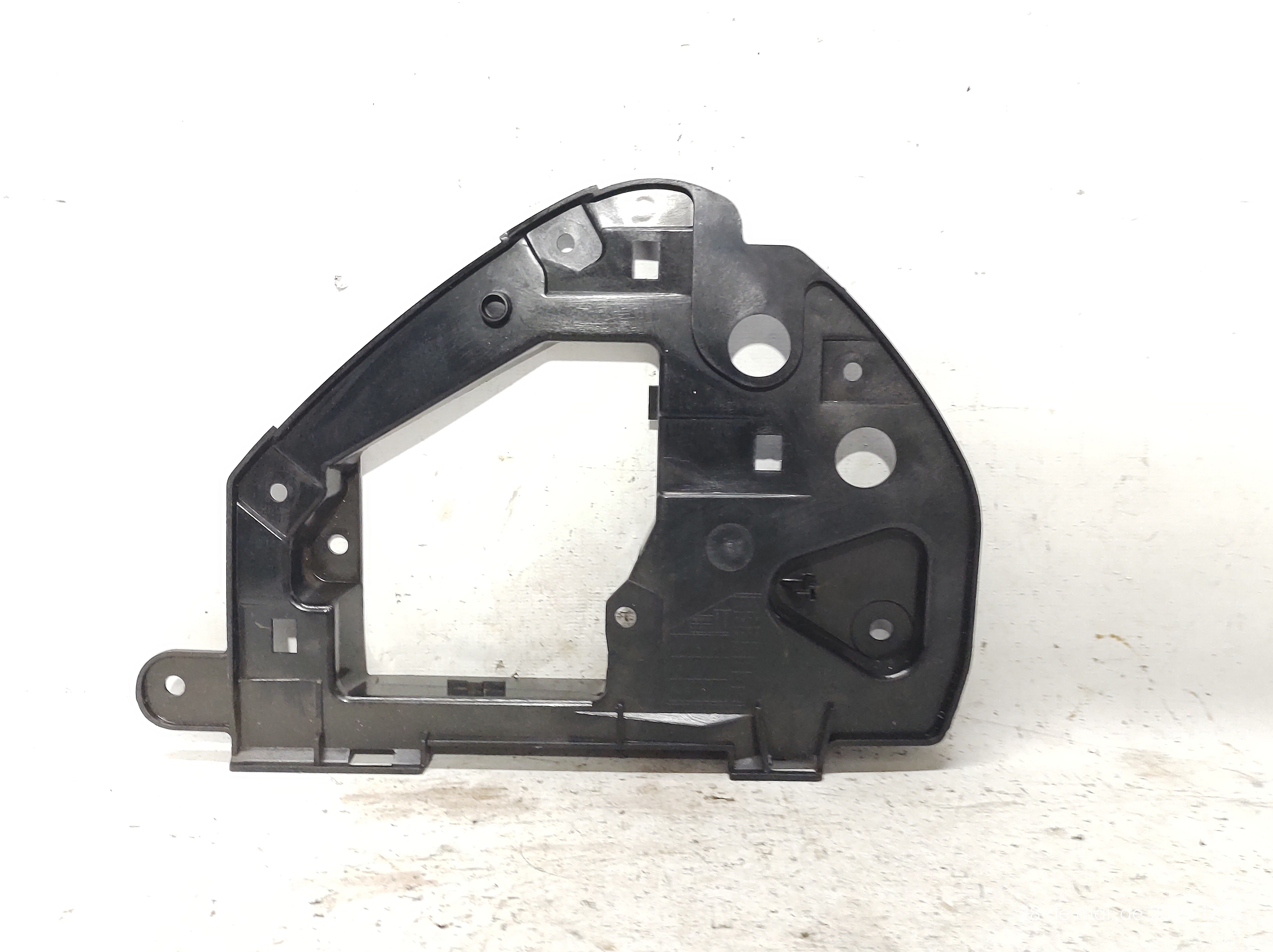 Moldura Interna Painel Ld Direito Audi A3 99 A 6 8l0858388a 2