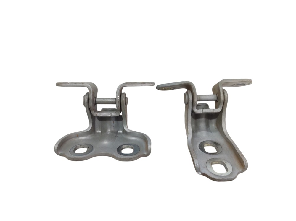 Par Dobradiça Porta Dianteira Esquerda Cobalt 2016 A 2020 2