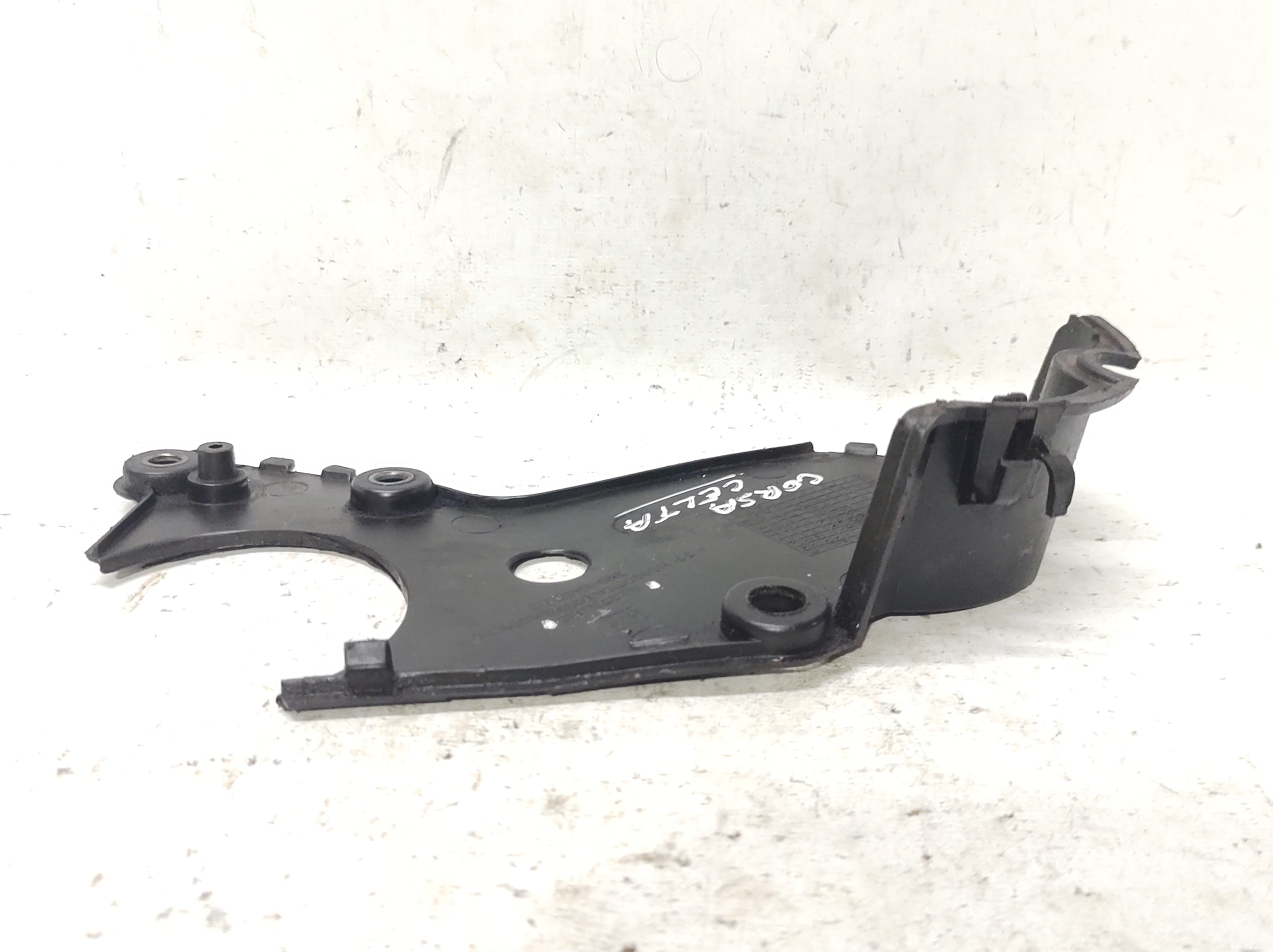 Capa Inferior Correia Dentada Corsa Celta 96 A 16 93279385 6