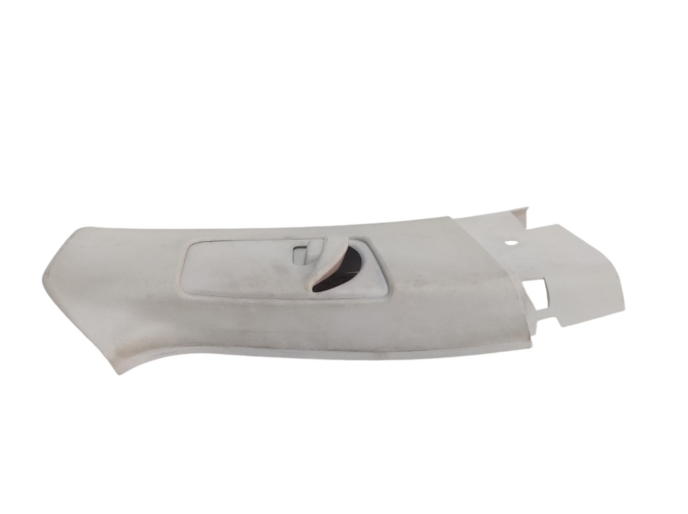 Moldura Superior Coluna Central Direita Cobalt 2016 C Avaria 5