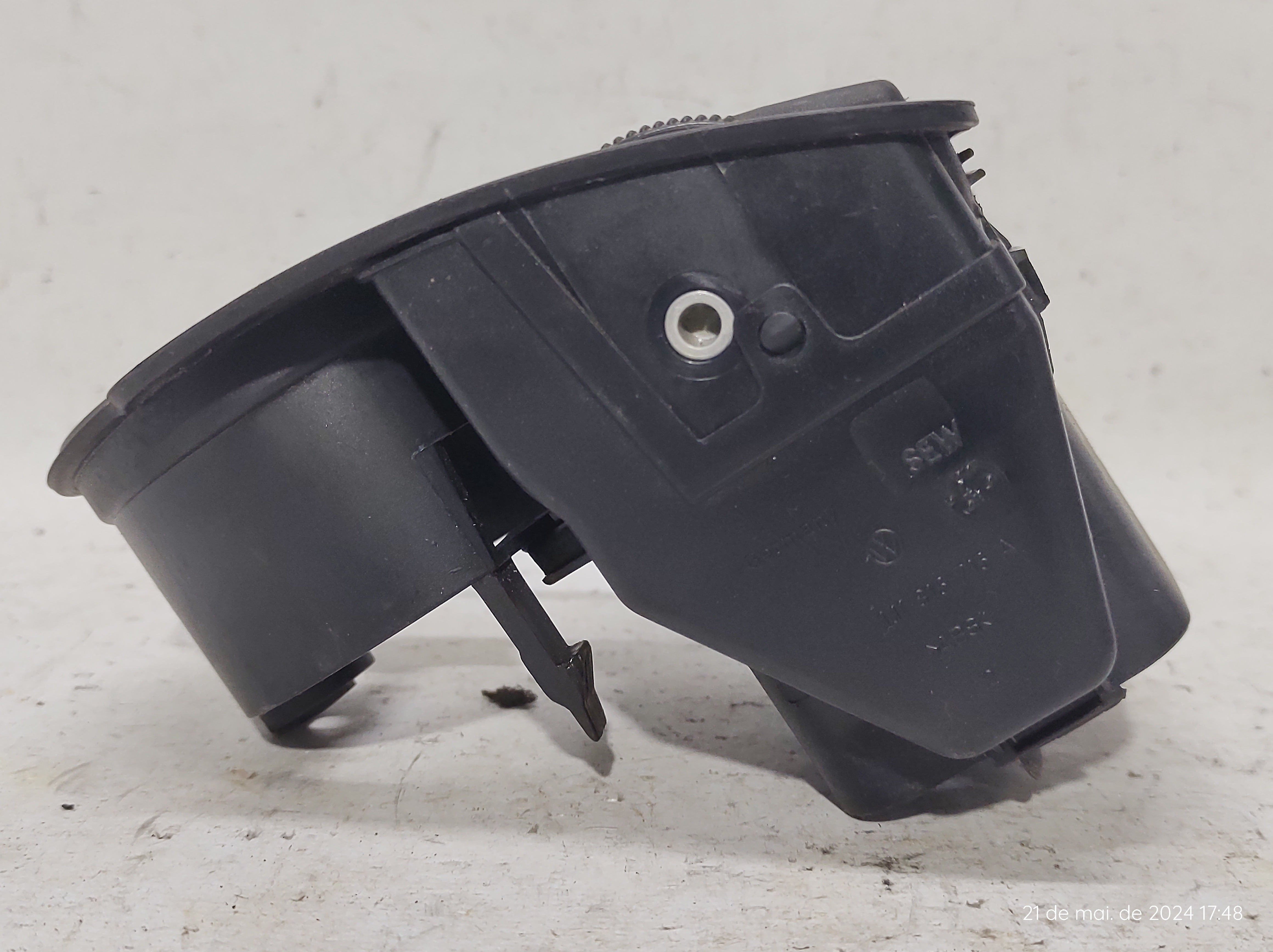 Difusor Ar Lado Esquerdo Golf 99 A 06 1h1815715 5