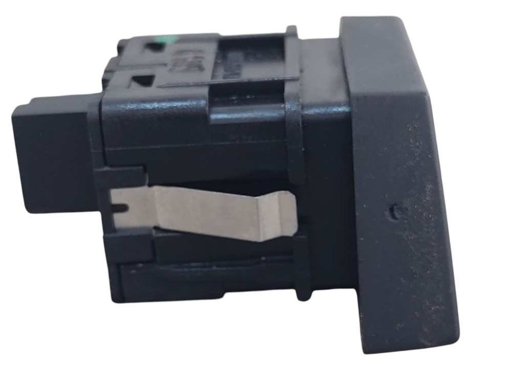 Botão Interruptor Pisca Alerta Agile Montana 2010 A 2019 Preto 3
